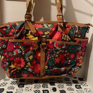 Absolutely adorable Lily Bloom cats in garden purse